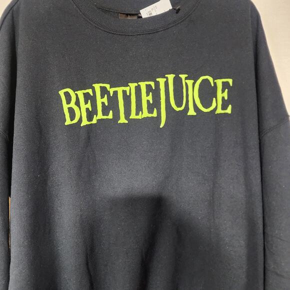 Beetlejuice graphic sweatshirt women's Large - Picture 5 of 7